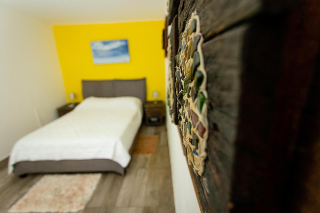 Westpunt Beach Apartments Willemstad Extérieur photo
