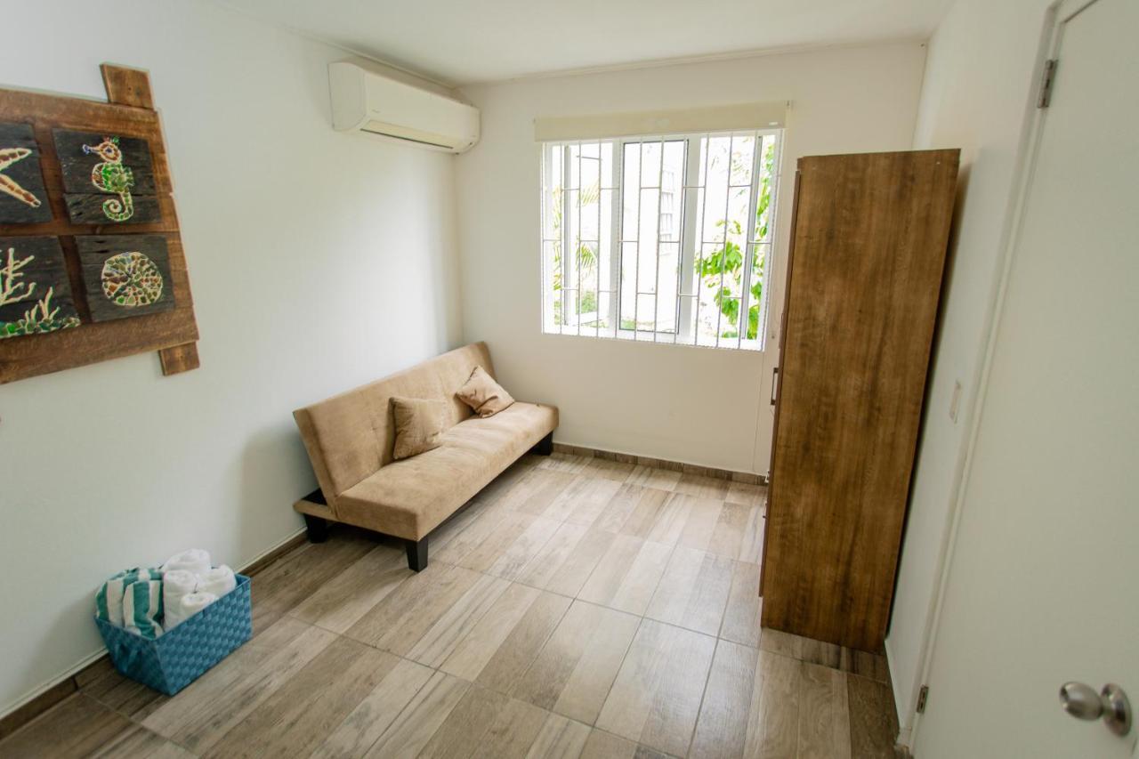 Westpunt Beach Apartments Willemstad Extérieur photo